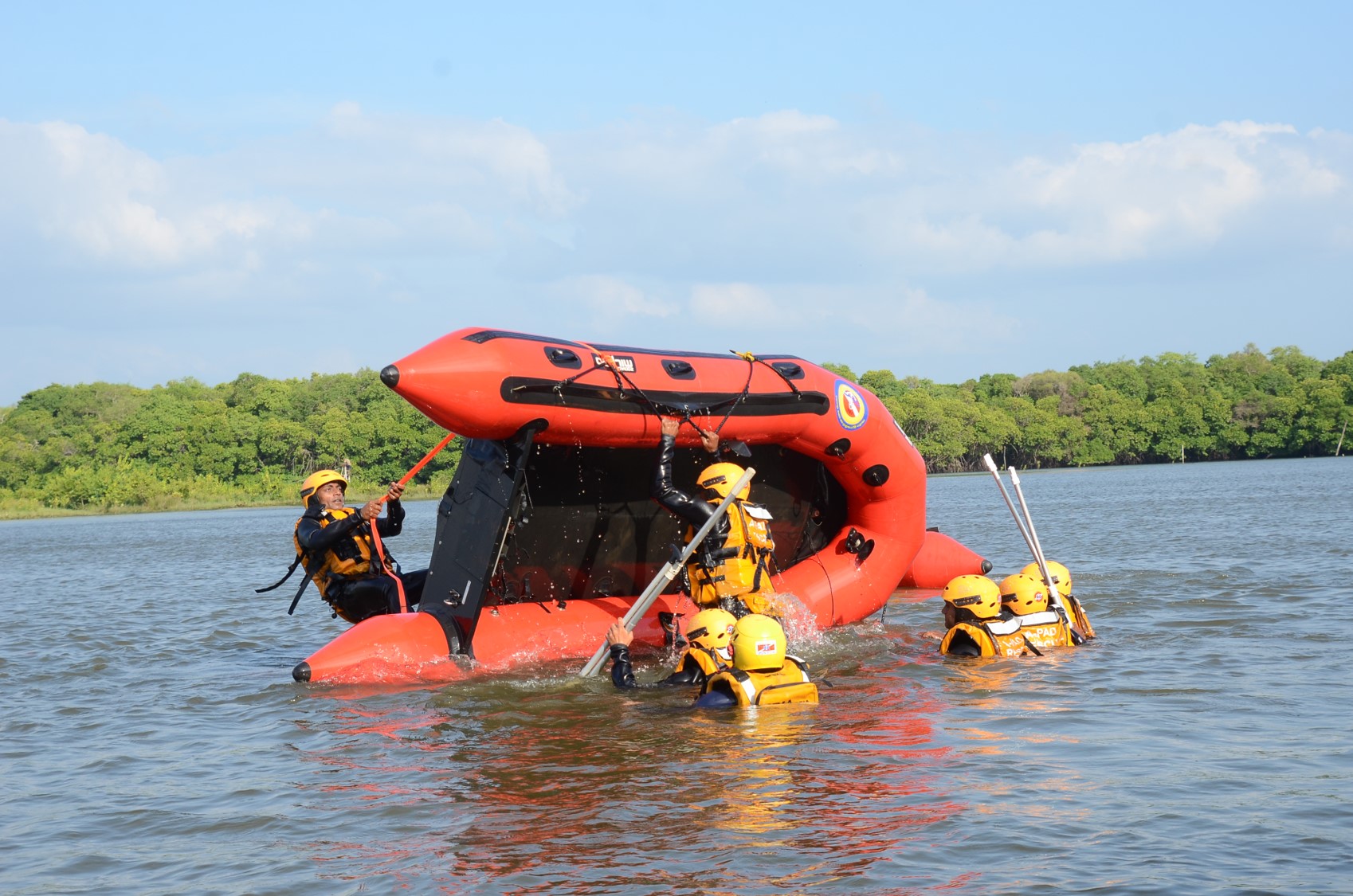 The Asia-Pacific Alliance for Disaster Management - Sri Lanka (A PAD-SL), a Connecting Business initiative Member Network conducted a training on search and rescue in swift waters.