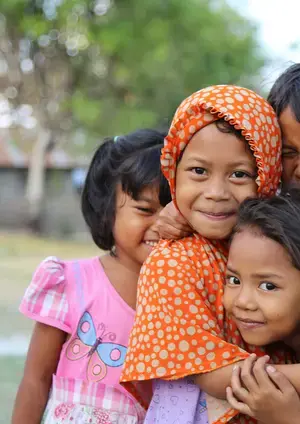 Communities affected by the 2018 earthquake and tsunami in Indonesia slowly rebuild their lives, one year on. Credit: OCHA/Anthony Burke Guidance Note: Conflict Sensitivity in Private Sector Disaster Management
